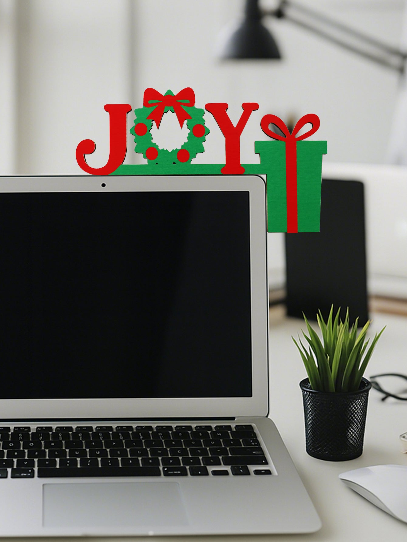 Christmas JOY Door Topper Decor Festive Hanging Ornament For Home Door  Office Red And Green Wreath 3
