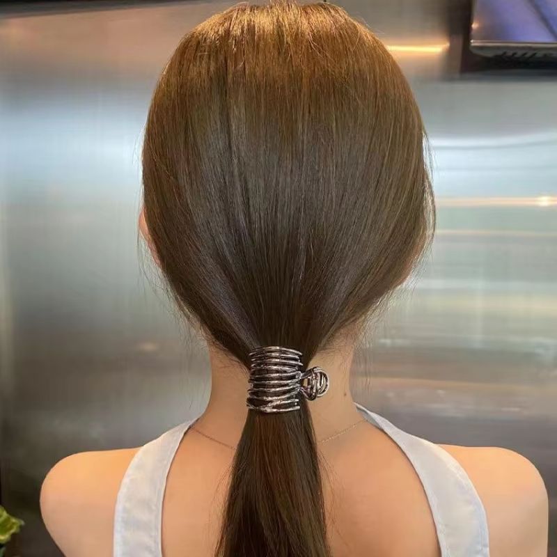 Sculpted Shine Irregular Metal Hair Claw  NonSlip High Ponytail Clip For Women  Girls 2