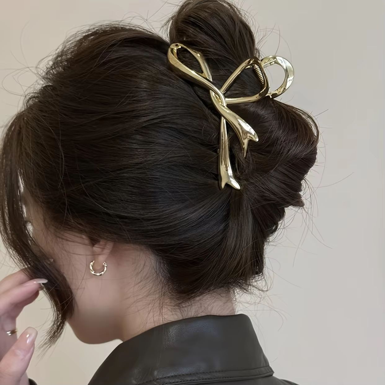 RibbonCharm Bow Hair Claw  Vintage Metal Ribbon Clip For Ponytails  Updos 3
