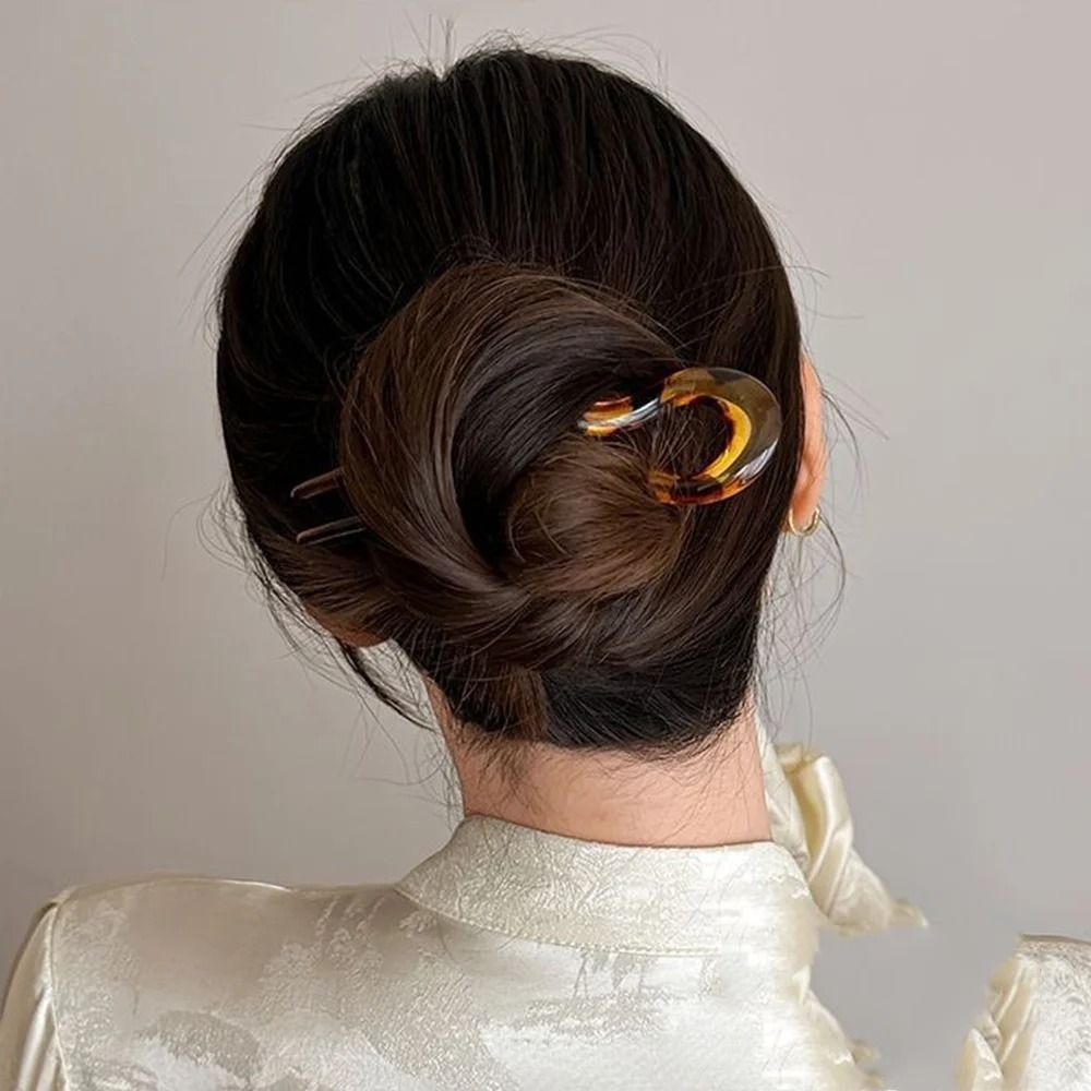 U Shaped Hair Fork  Tortoiseshell Acrylic Hairpin For Elegant Everyday Styling 2