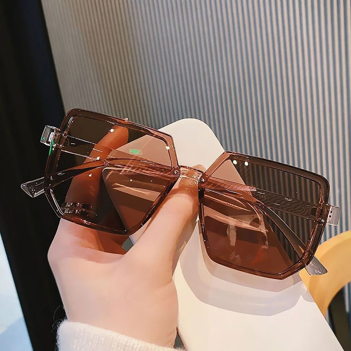 Big Frame Vintage Sunglasses For Men And Women  Retro Square UV Protection Eyewear 1