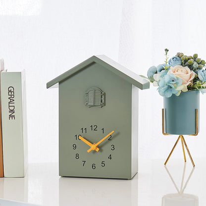 Cuckoo Wall Clock, Integer Time Reported, Low Noise Sports Pendulum Wall Art Home Decor