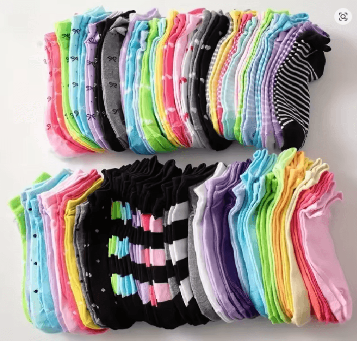 HeartEase Candy Colored Ankle Socks For Women 4