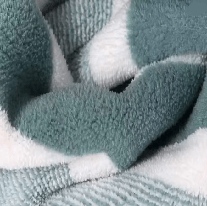 PureComfort Soft Absorbent Bath Towel Set For Men And Women 3