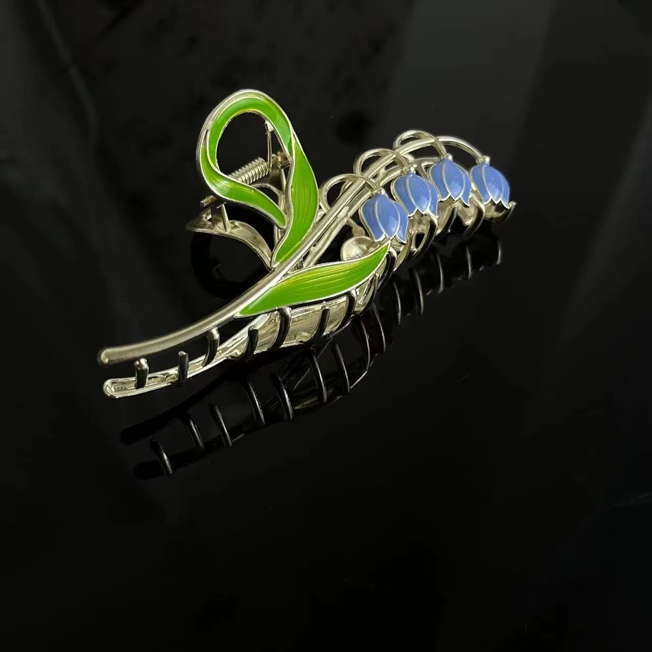 Bell Orchid Floral Shark Clip  Large Premium Flower Hair Claw For Women  Girls 8