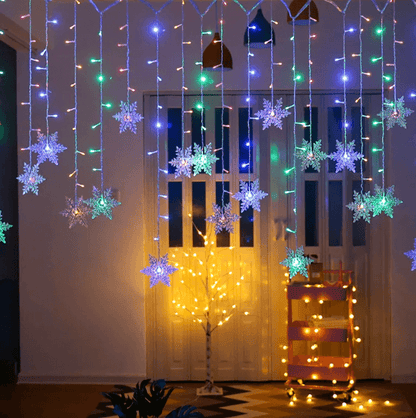 SnowGlow 3.2 m Snowflake LED Curtain Lights – Waterproof Holiday Fairy String Decor