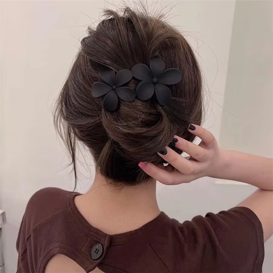 Matte Bloom Flower Hair Clip Set  4Piece French Barrette  Hair Claw Floral Clips For Women 3