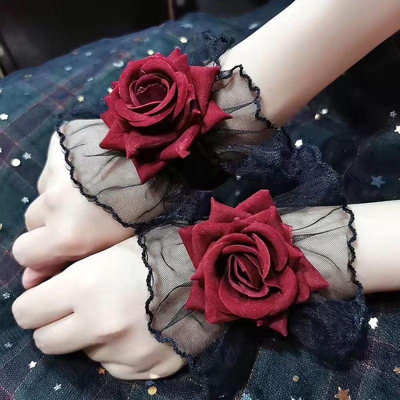 RoseBloom Lolita Lace Wrist Cuffs – Short Fingerless Floral Hand Sleeves for Women