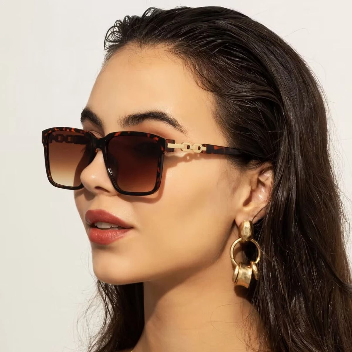 Womens Square Fashion Sunglasses with UV400 Protection