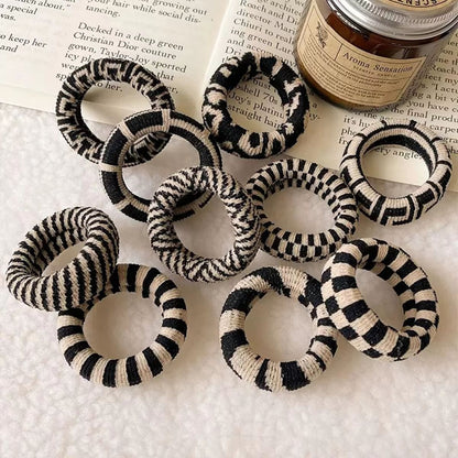 Checkered Comfort Stretch Hair Rings – Versatile Black & White Pack
