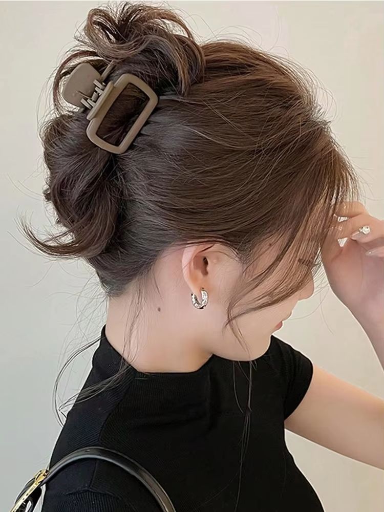 EleganceEdge Square Hair Claw Clip Set  4Piece Lightweight Stylish Hair Accessory 3