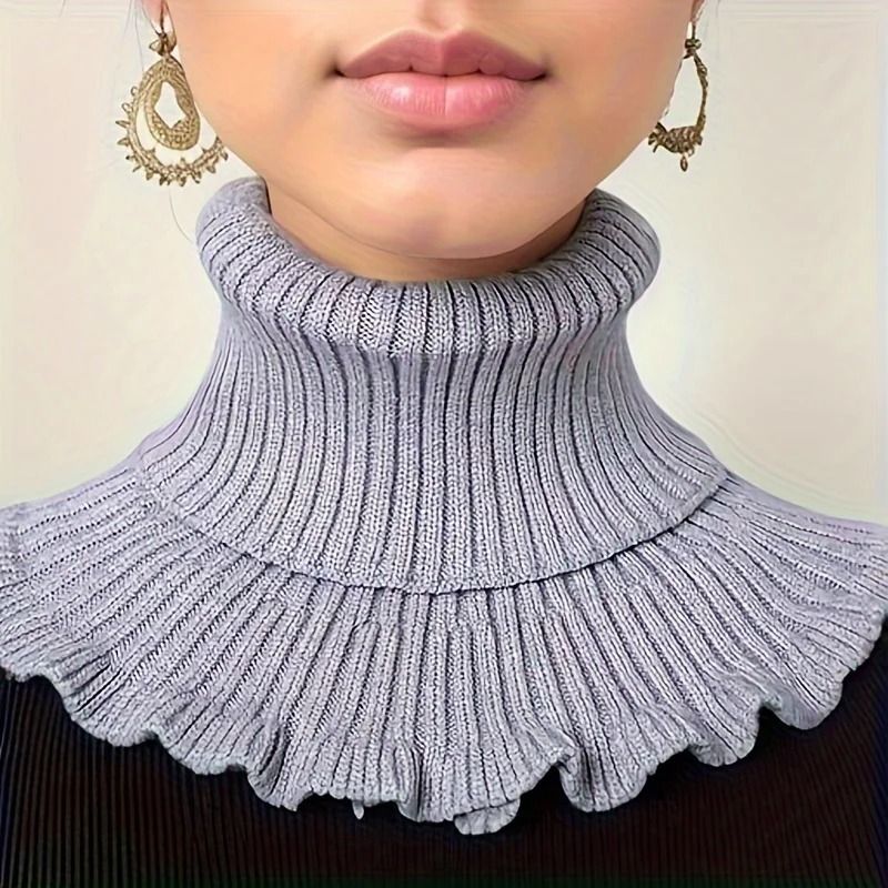 Fashionable Black And White Knitted False Neck Scarf With Elegant Ruffle Edge 6
