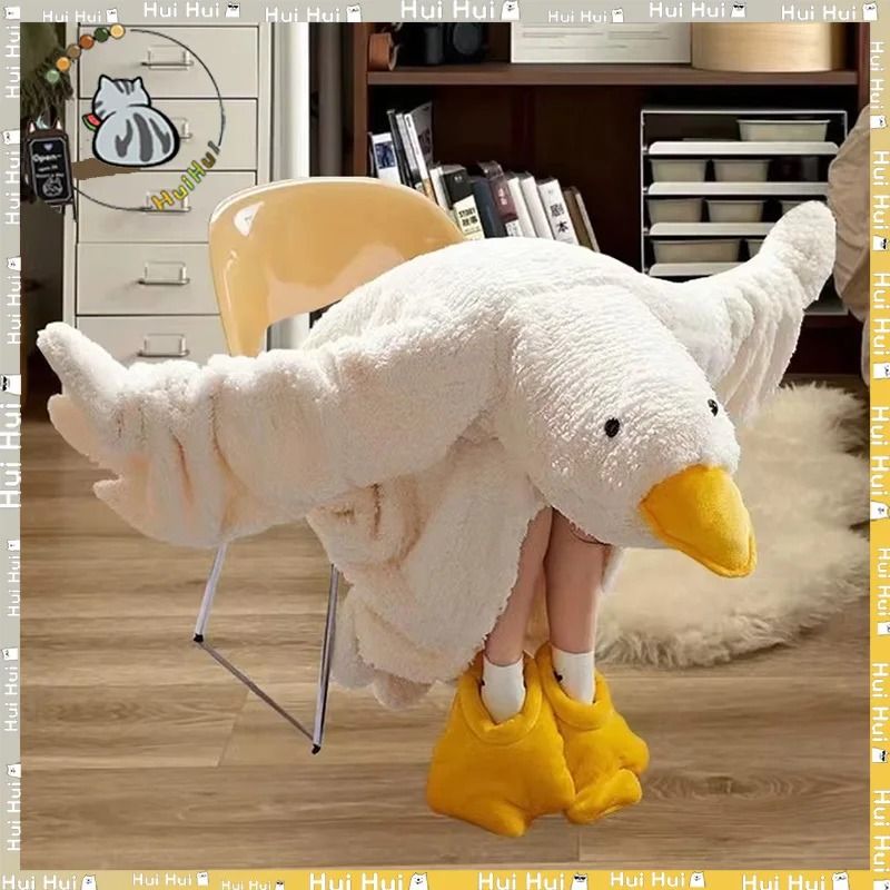 Thicken Coral Fleece Hooded Robe with Cute Goose Design