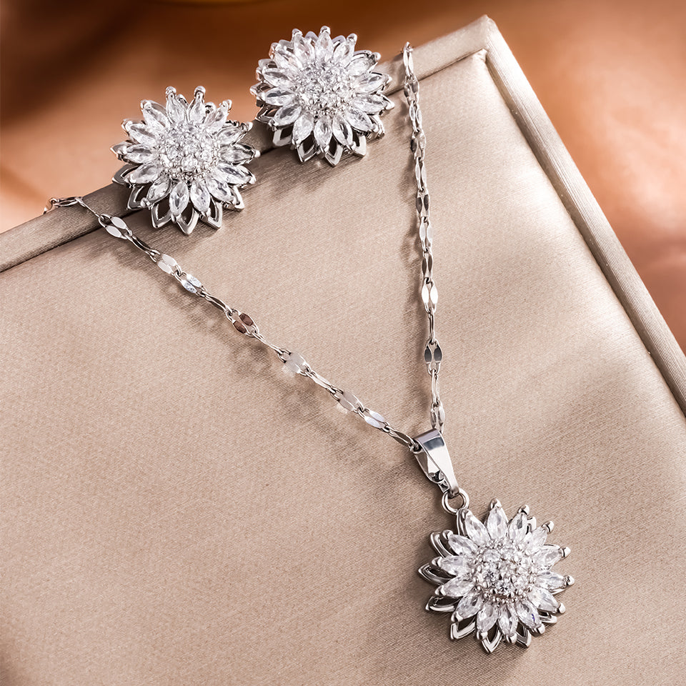 Stainless Steel Zircon Necklace, Trendy Rotation Spin Sunflower, Metal Crystal Jewelry, Birthday Party Gifts for Women
