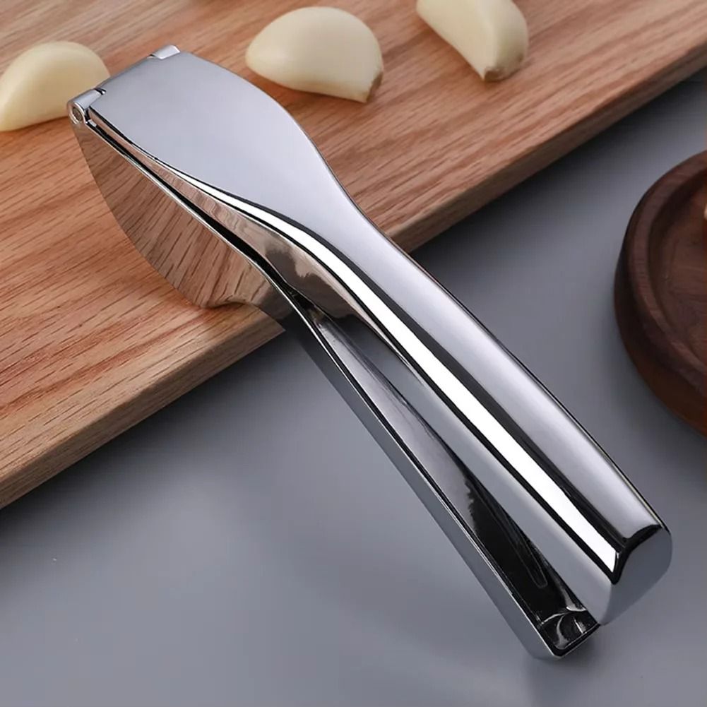 Garlic Press Manual Garlic Crusher With Ergonomic Handle For Easy Mincing 3