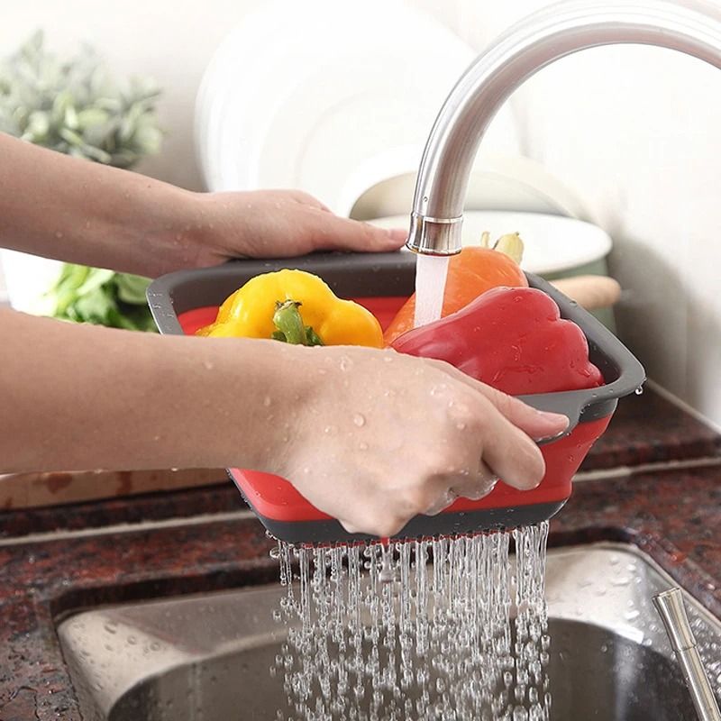 Transform Your Kitchen With Space Saving Foldable Strainers 4