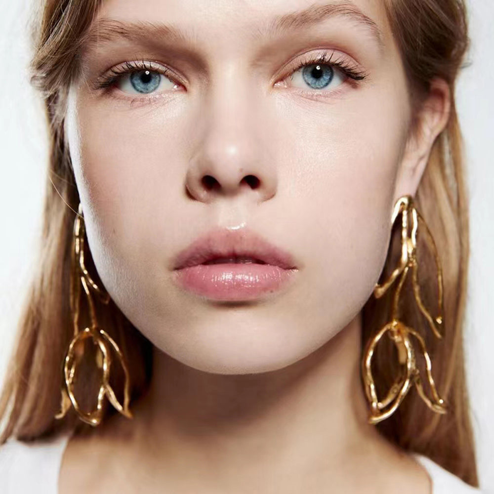 Trend Fashion Unique Pendientes Flower Long Dangle Earrings For Women Modern Luxury Design Metal Ge 1
