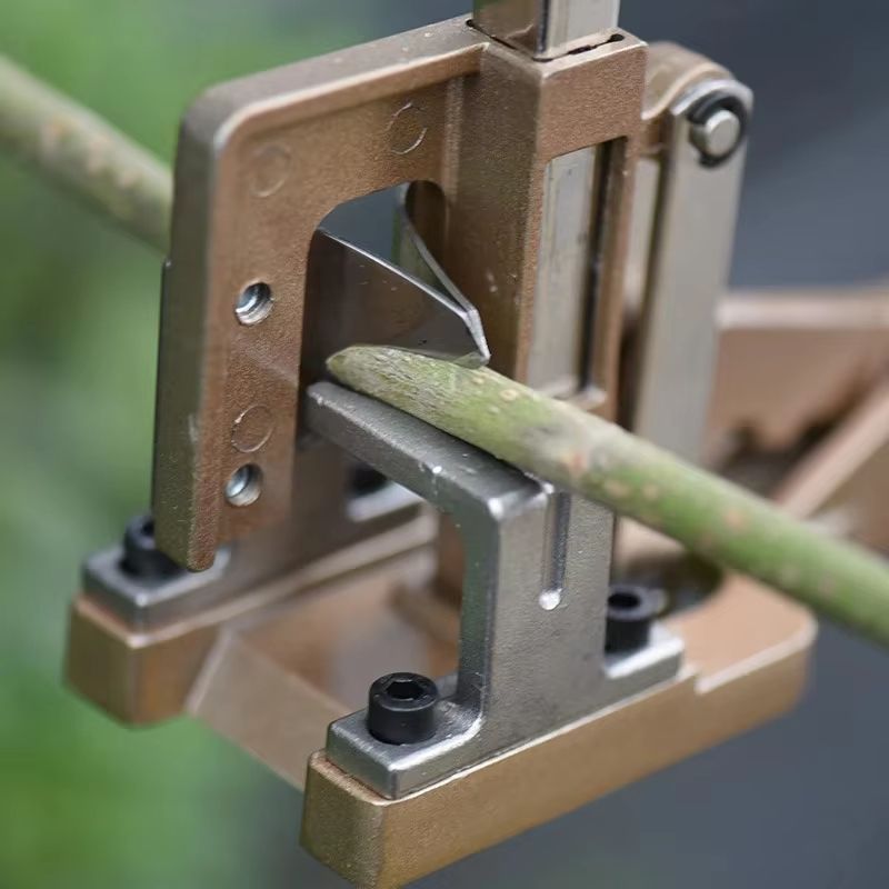 Large Professional Grafting Tool Garden Branch Cutter Secateur for Pruning Thick Branches