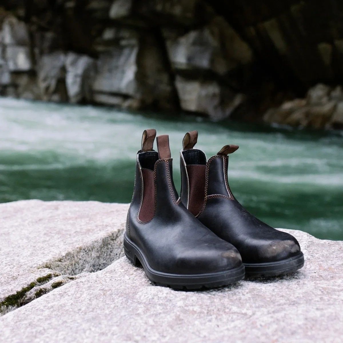 AllTerrain Retro Leather Boots Unisex Outdoor NonSlip Winter Couple Footwear 15