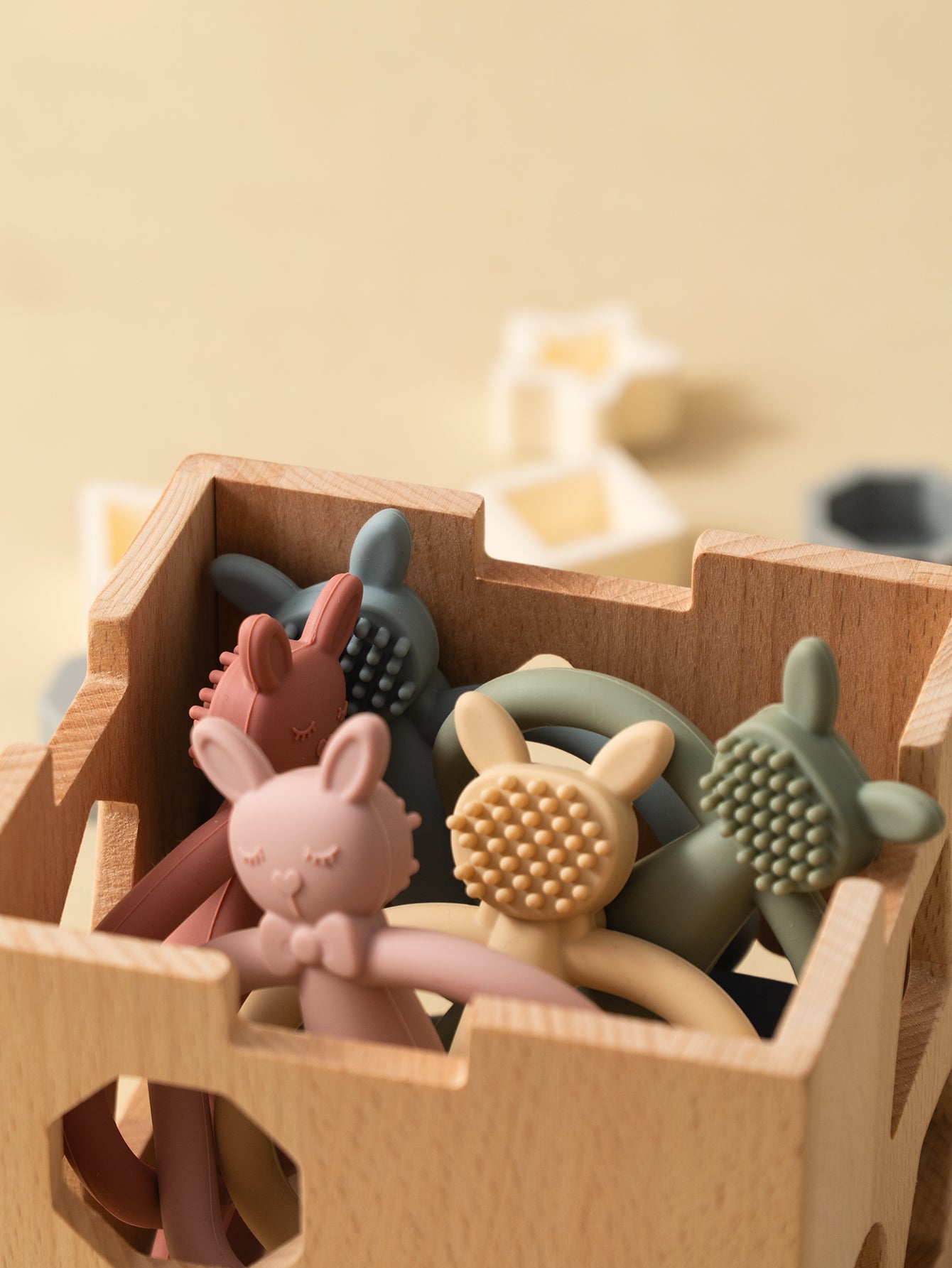 Toys Teething Infant Chewing Toy, Color Kids Silicone Teether, Gifts Newborn Cartoon Rabbit Teether