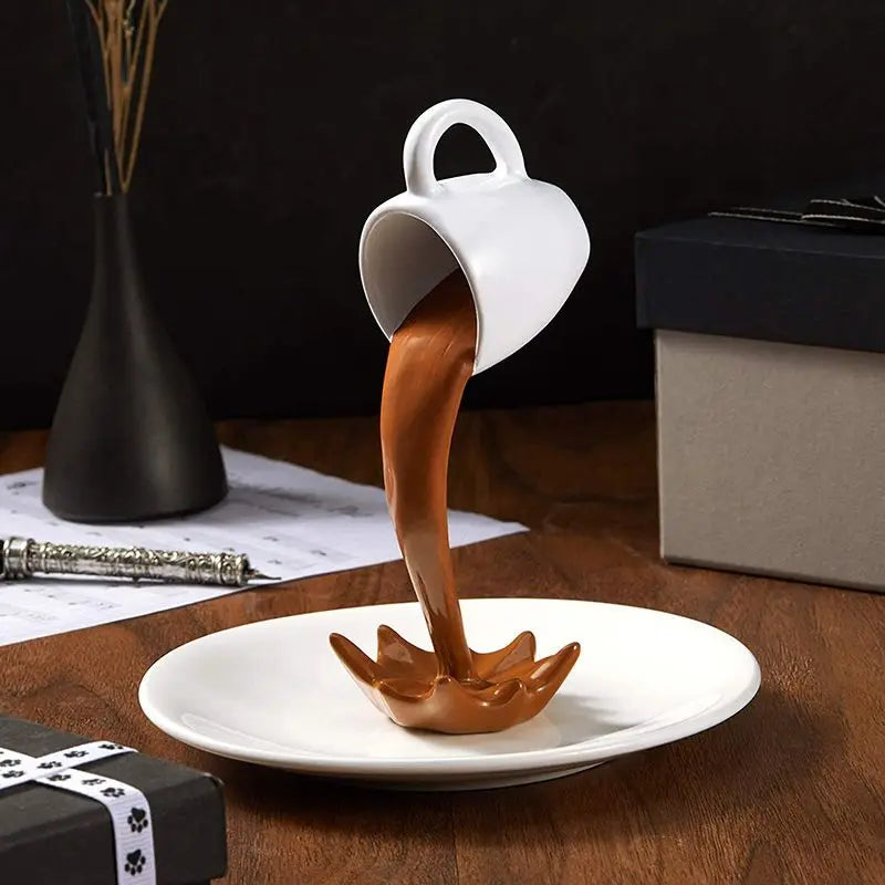 Spilling Magic Pouring Splash, Floating Spilling Coffee Cup, Kitchen Sculpture Decoration, Creative Desktop Home Decor