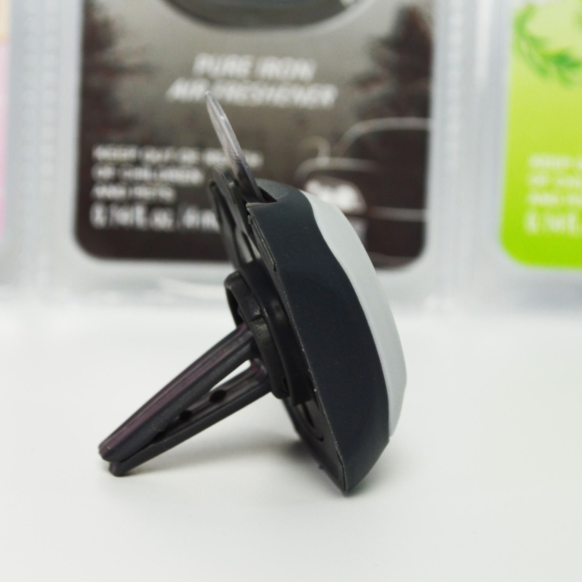 Essential Oil Car Air Freshener Clip  LongLasting Odor Eliminator 1
