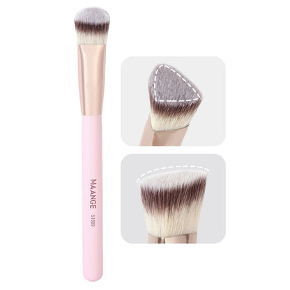 MAANGE Precision Triangle UnderEye Concealer  Foundation Brush 2
