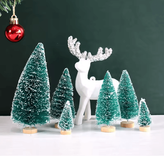 Mini Wood Christmas Trees Tabletop Decor Set 1
