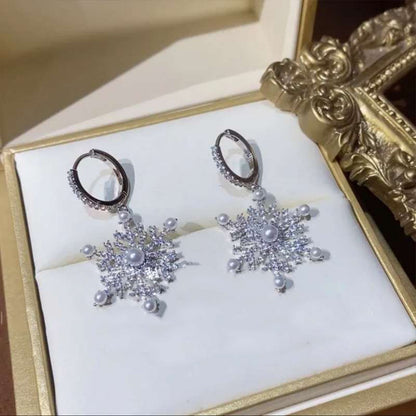 Elegant Snow Flower Earrings, Luxury Christmas Imitation Pearl Rhinestone Drop Earrings Gift for Women