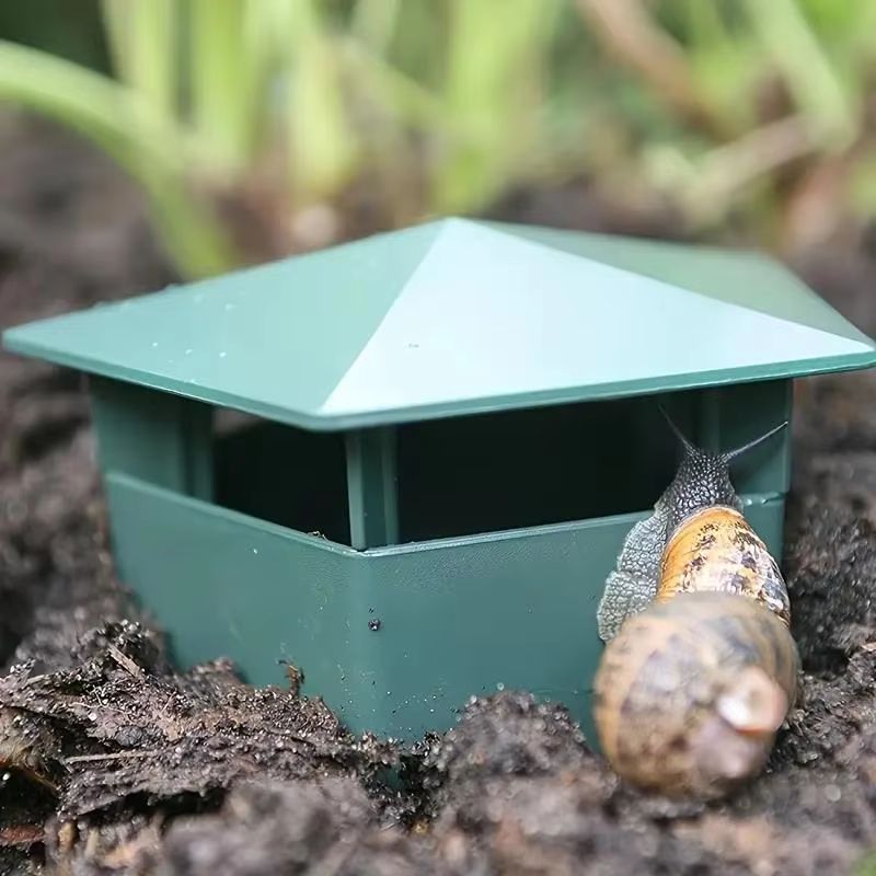 EcoFriendly Snail  Slug Trap Catcher  Safe Plastic Cage 1