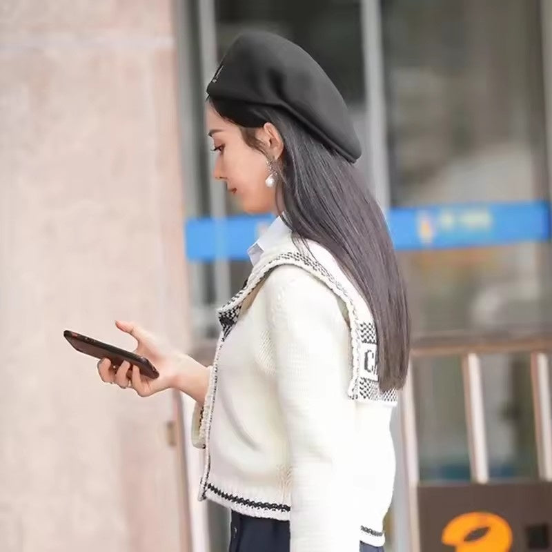 Four Seasons Knitted Thin Breathable Beret Luxury Wool Beret Hat Women Mesh Berets Cap Autumn Winte