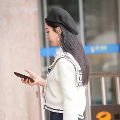 Four Seasons Knitted Thin Breathable Beret Luxury Wool Beret Hat Women Mesh Berets Cap Autumn Winte