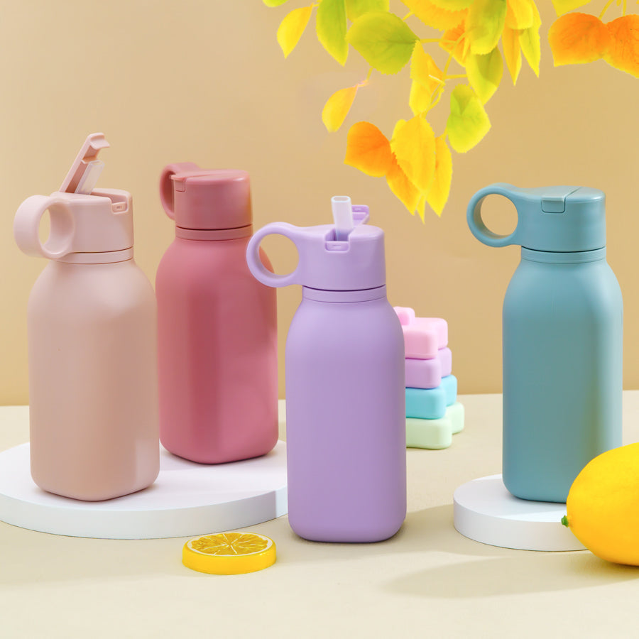 Portable Baby Tableware, Silicone Sports Cup, Leakproof Sippy Cups with Kids Flip Lid
