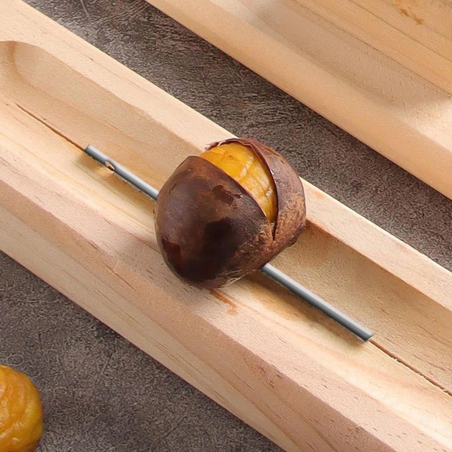 Multifunctional Manual Chestnut Cutter  Opener Clip Tool 2