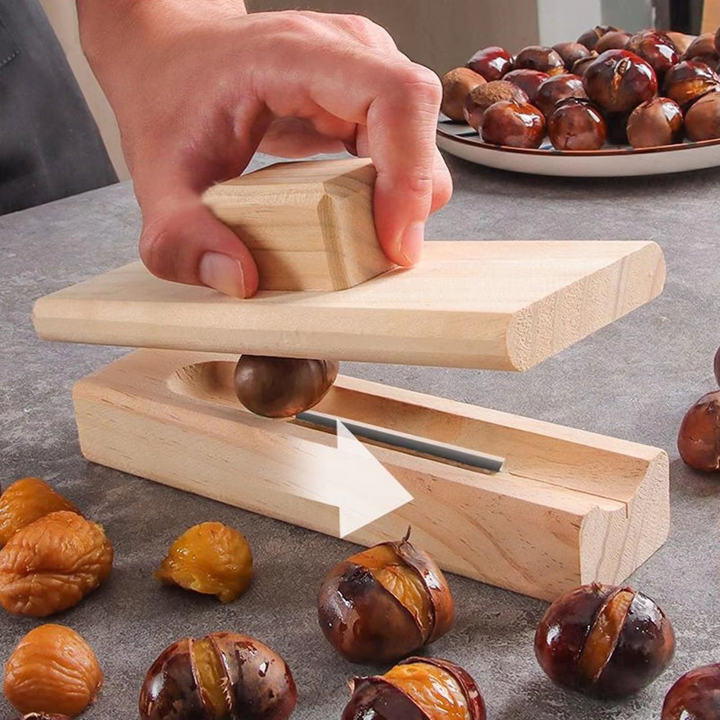 Multifunctional Manual Chestnut Cutter  Opener Clip Tool 4