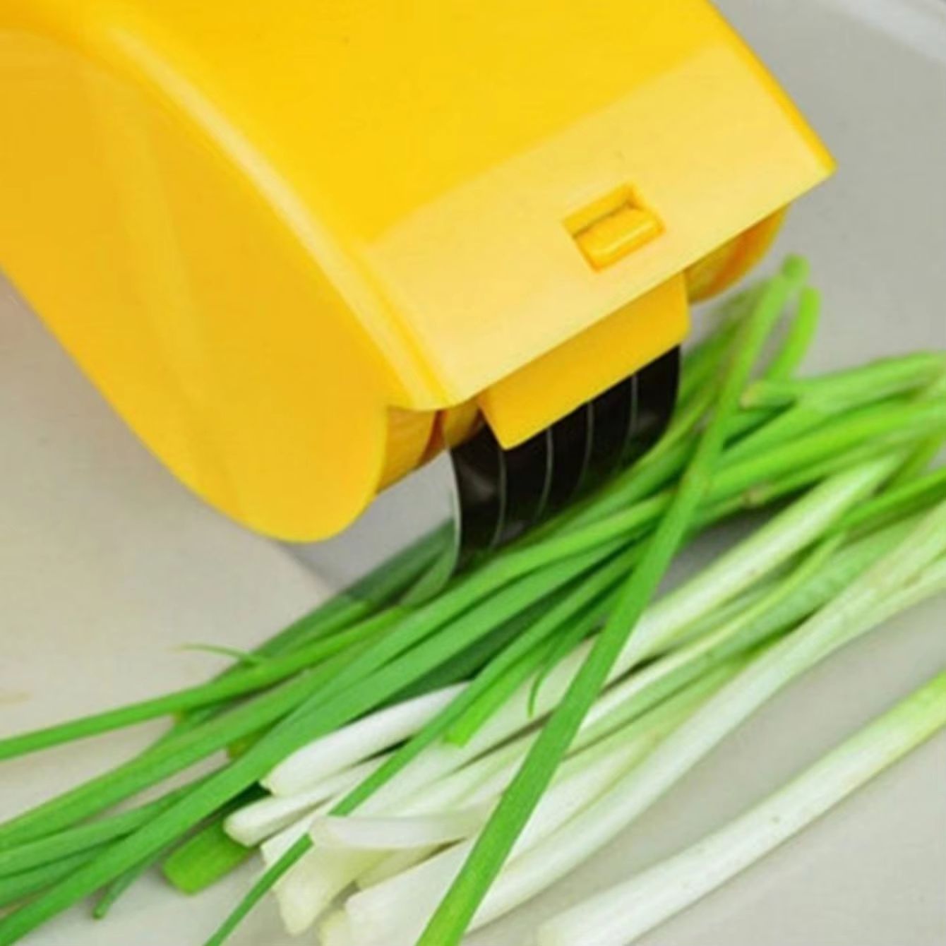 HopperPro WireCutter Garlic  Onion Cutter  Compact Vegetable Chopping Tool 4