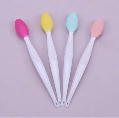 Silicone Facial Exfoliating Brush With Replacement Head For Deep Pore  Blackhead Cleaning 3