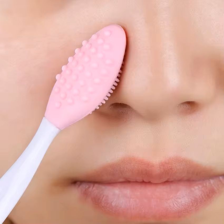 Silicone Facial Exfoliating Brush With Replacement Head For Deep Pore  Blackhead Cleaning 15