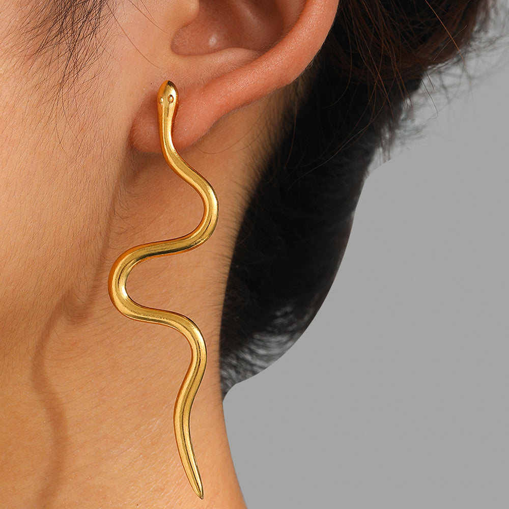 Europe Stainless Steel Earrings, Fine Snake Stud Earrings For Women, New Trending Jewelry Products, United States Design