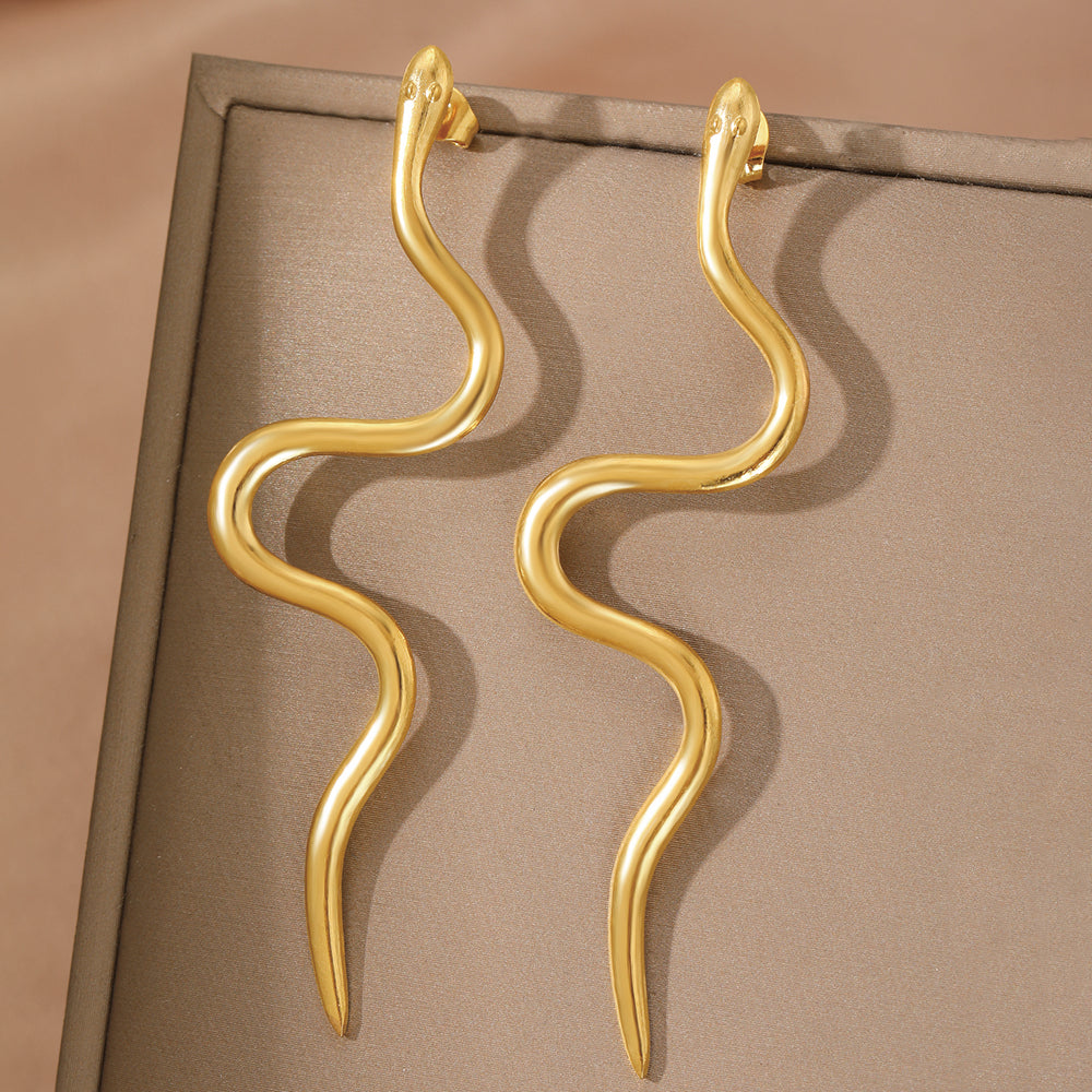 Europe Stainless Steel Earrings, Fine Snake Stud Earrings For Women, New Trending Jewelry Products, United States Design