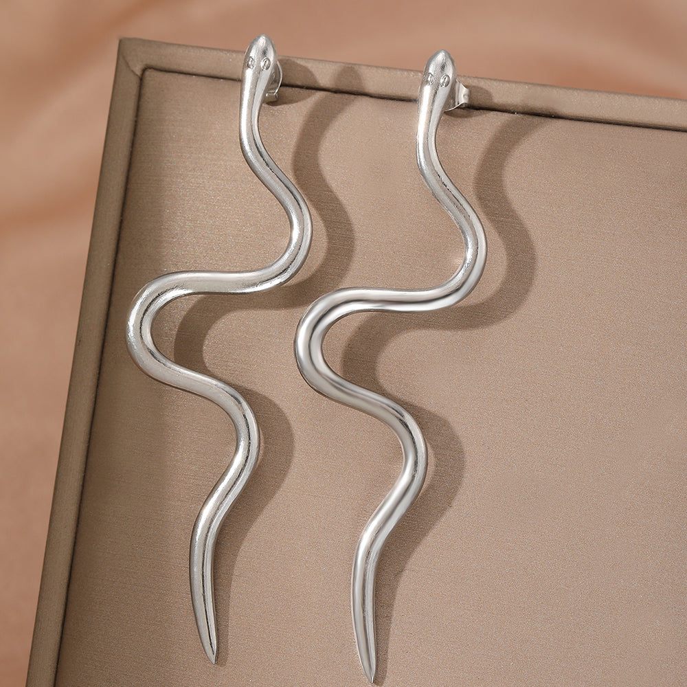 Europe Stainless Steel Earrings, Fine Snake Stud Earrings For Women, New Trending Jewelry Products, United States Design