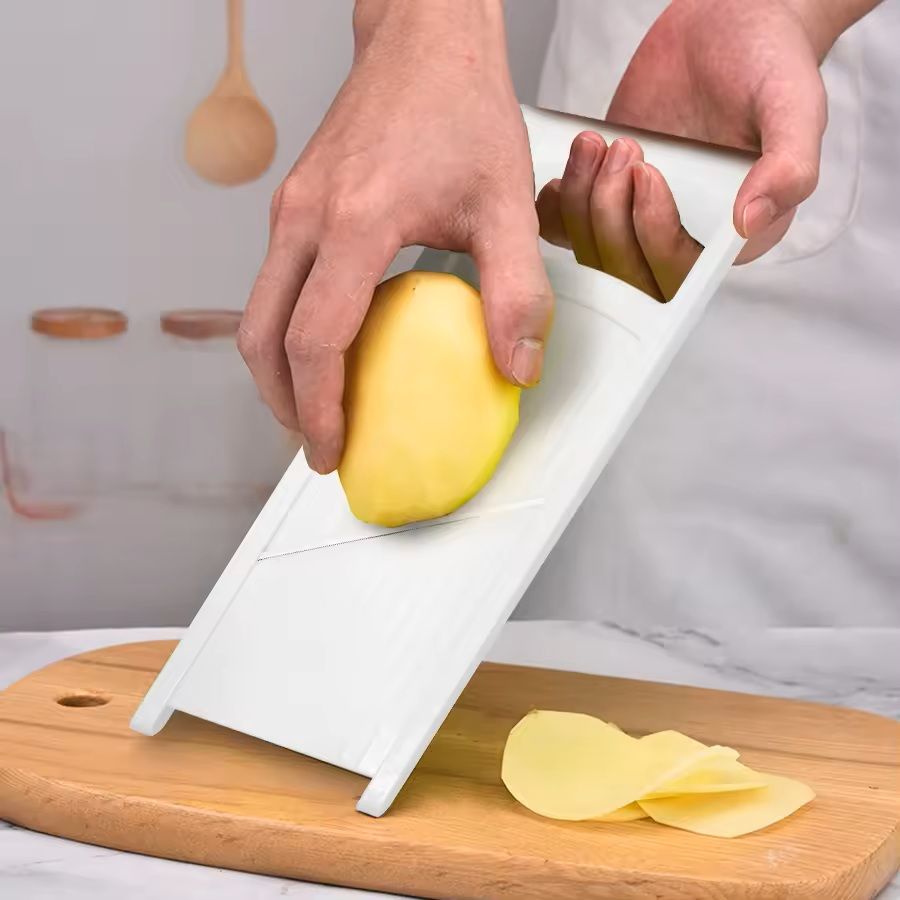 Stainless Steel HandHeld Vegetable  Fruit Slicer  Multifunctional Kitchen Tool 3