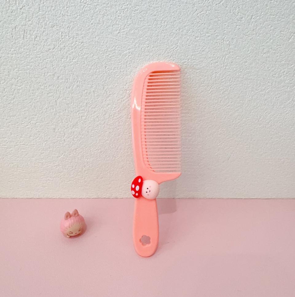 Portable Mini Hair Comb Cartoon For Kids Cute Girl Student Hair Care Professional Salon Comb For Bl 7