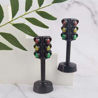 2 Piece Traffic Light Toy Set  Mini Parking Lot Scene Educational Model For Kids 2