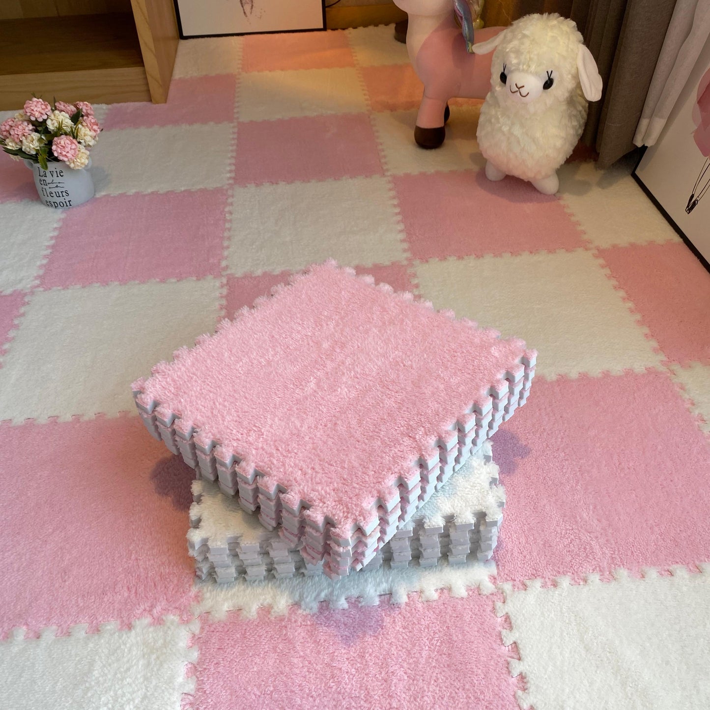 Children's Carpet Interlocking Exercise Tiles, Soft Plush Baby Play Mat EVA Foam Rug