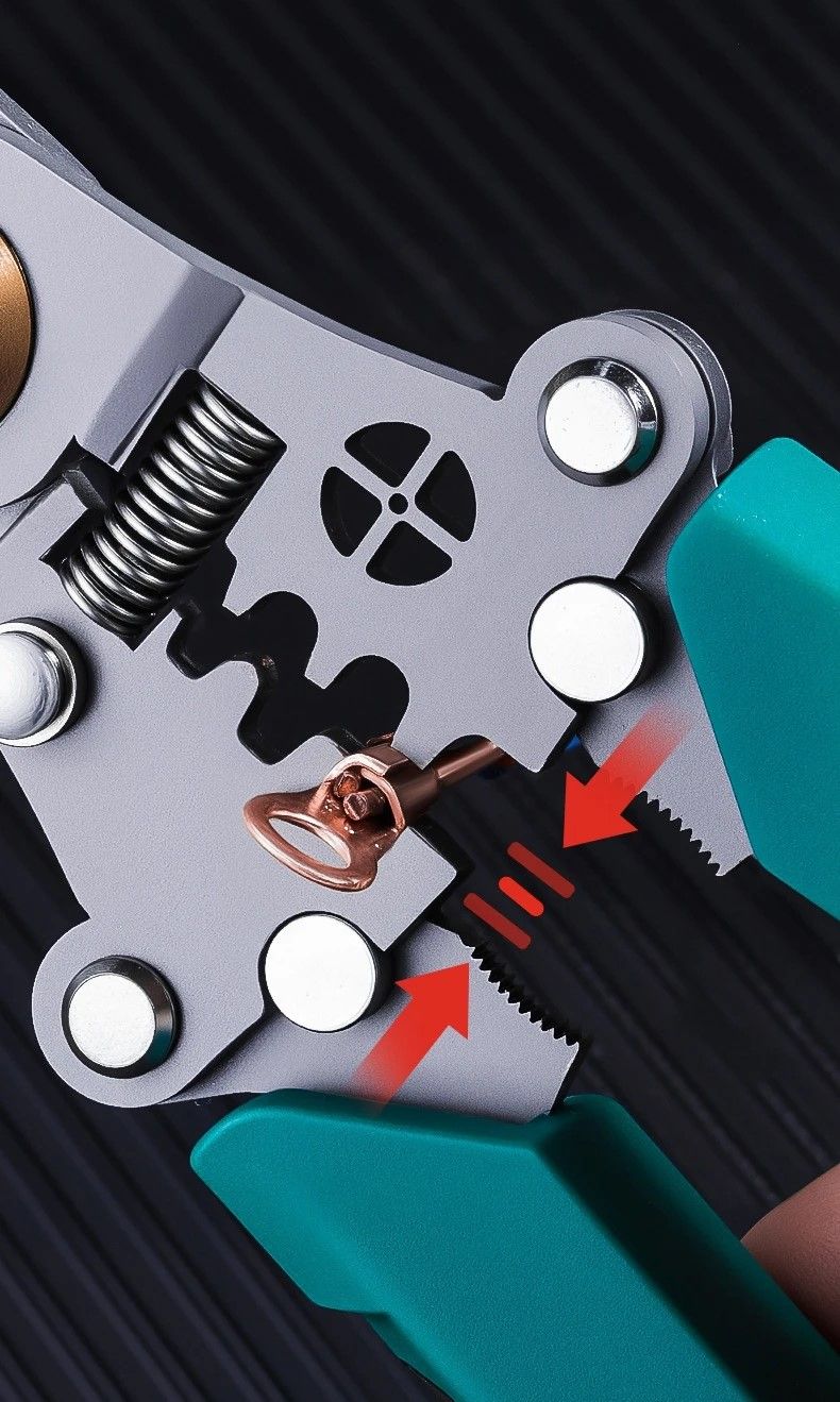 ProMaster FoldAway Electrician Multi Tool 6