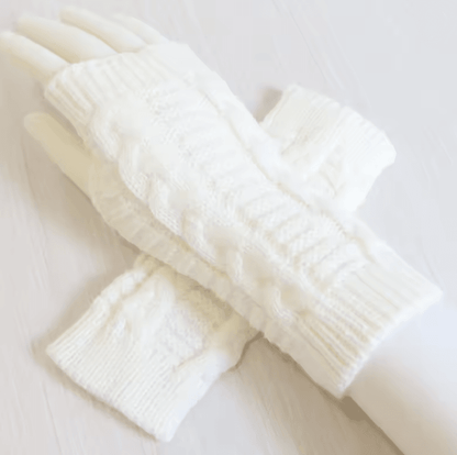 Chunky Knit Faux Wool Fingerless Gloves 7