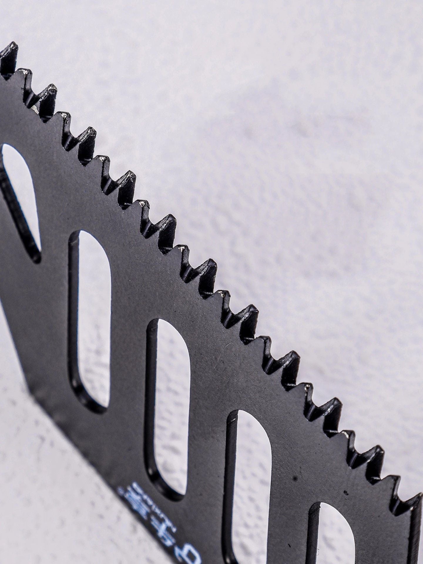 PrecisionPro T142HB Curved Jigsaw Blade  Flush  Precision TShank Cutting 5