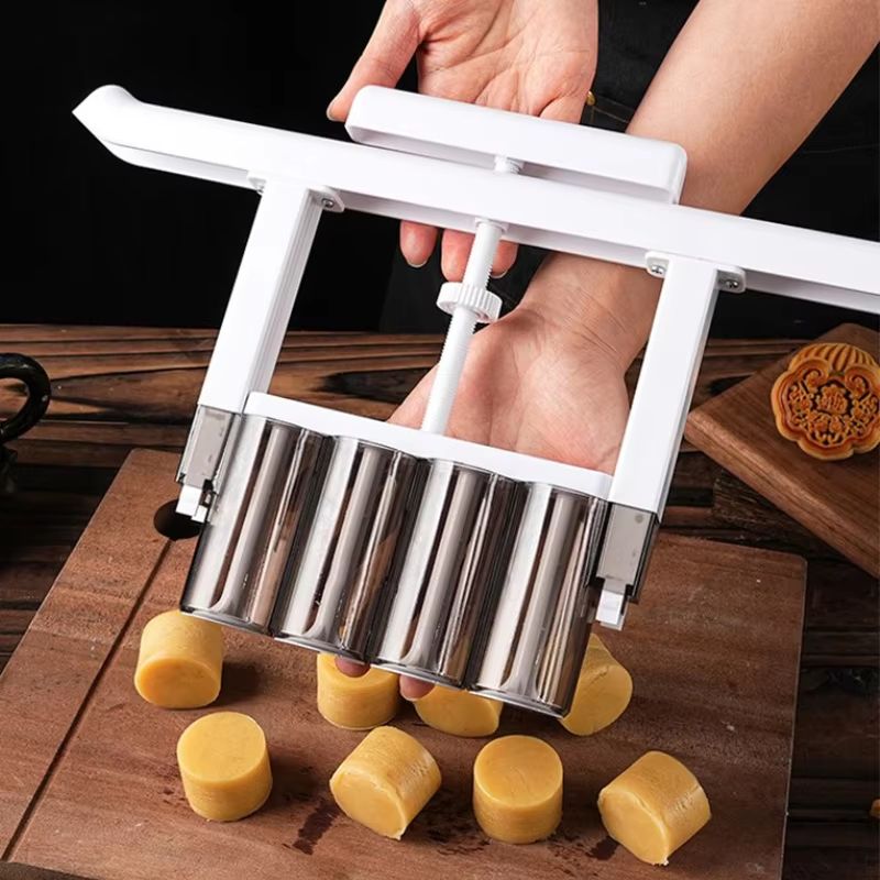 HandPressed Dough Quantitative Filler  Mooncake And Pastry Stuffing Separator For Baking Lovers 1