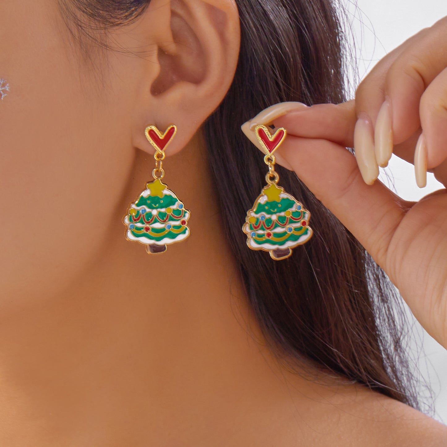 Cute Colorful Heart Gingerbread Drop Earrings for Women Funny Enamel Santa Claus Snowman Earrings Christmas Holiday Jewelry Gift